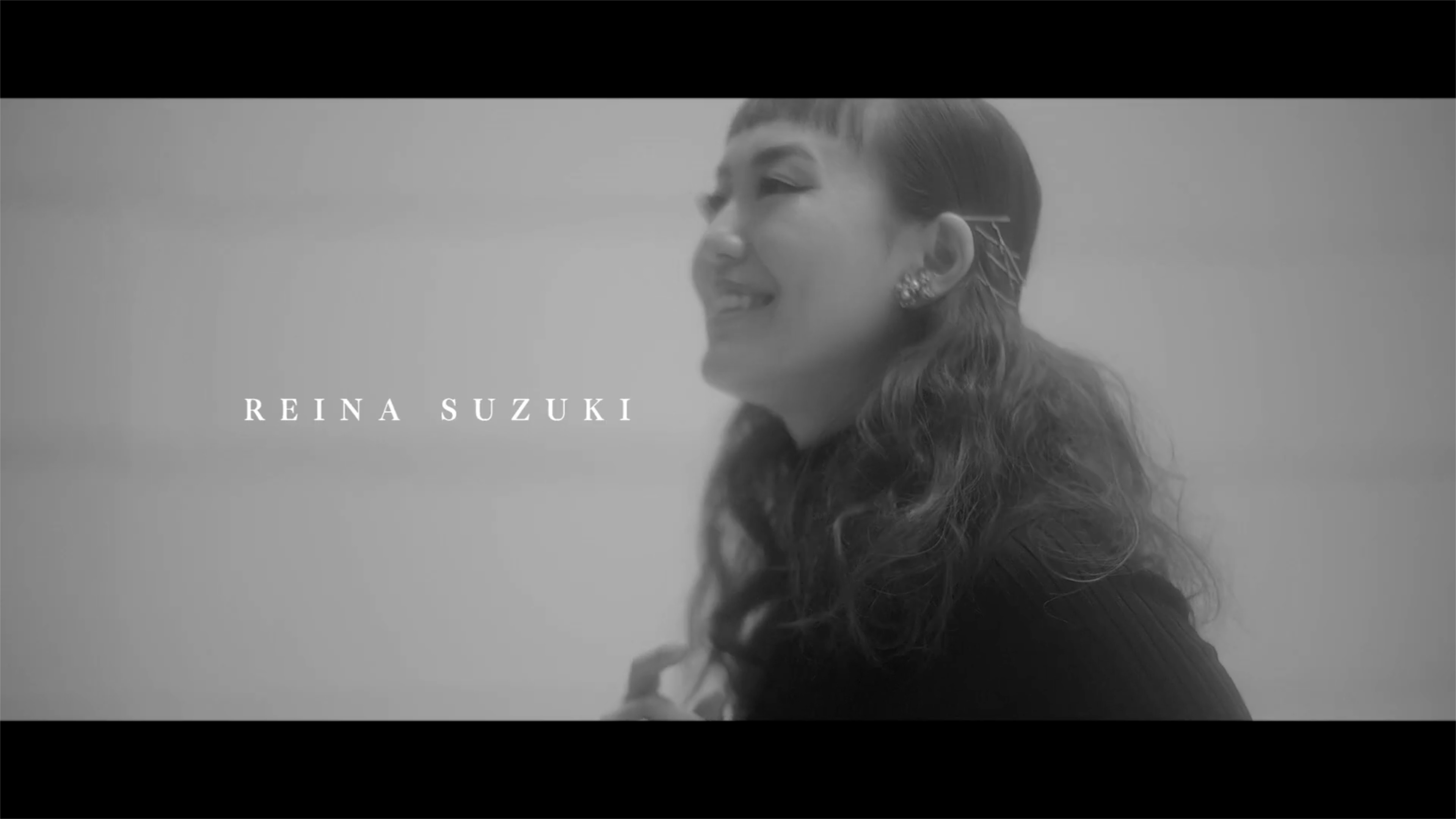 いつも身に着けていたい宝石のような歌声、美しく華やかな容姿と正確無比なコロラトゥーラの技術で魅了するソプラノ。R.シュトラウス：アモール 6つの歌より Op.68-5鈴木玲奈(ソプラノ)／ 篠宮久徳(ピアノ)