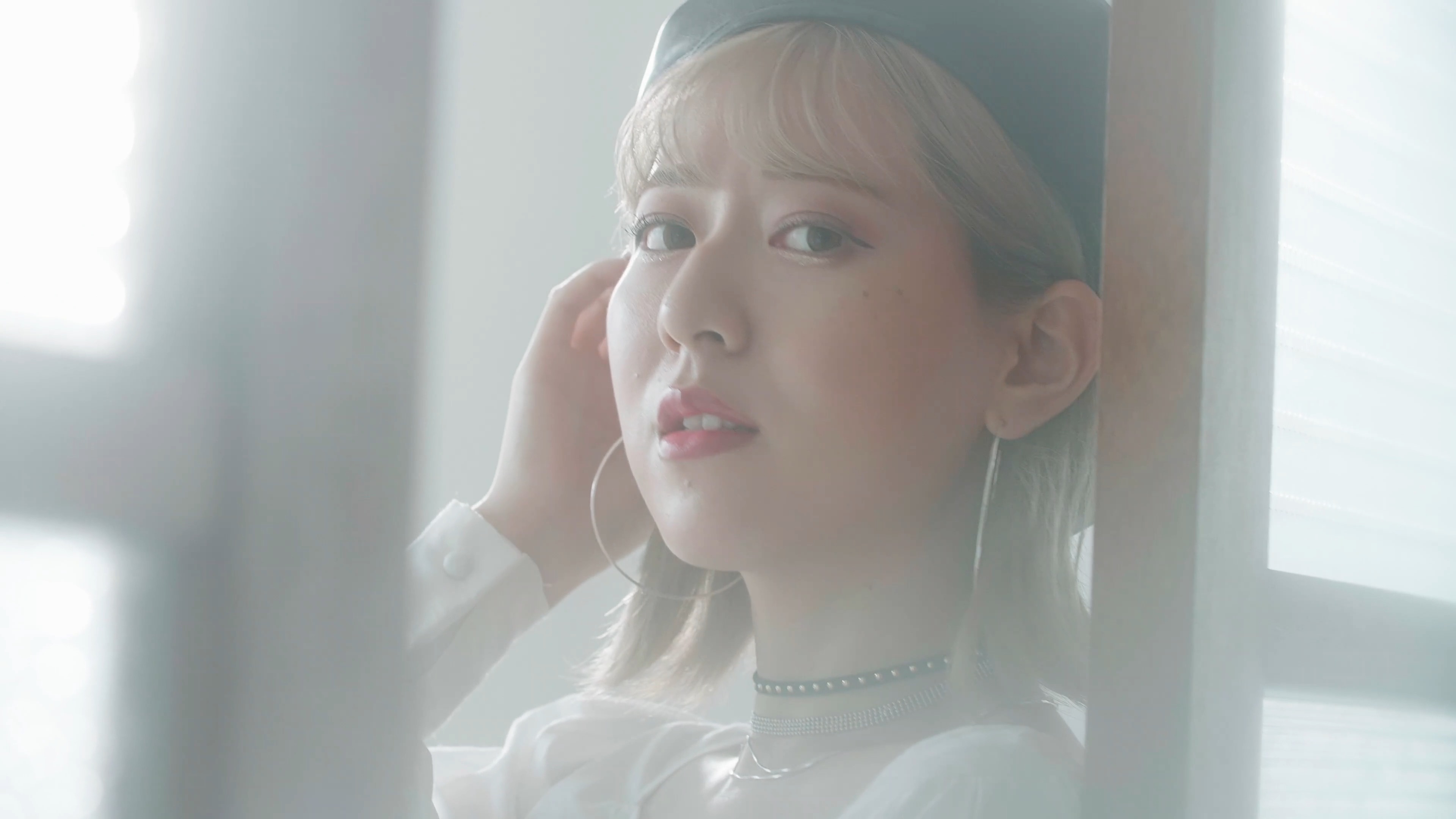 2021年まで活動していたアイドル・iLiosの表題曲『TSUNAGU』のミュージックビデオを撮影。